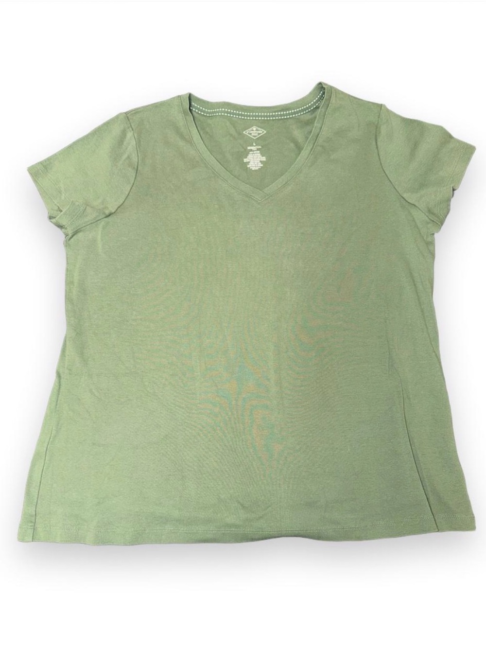 St. John's Bay Light Sage V-Neck Short Sleeve Tee